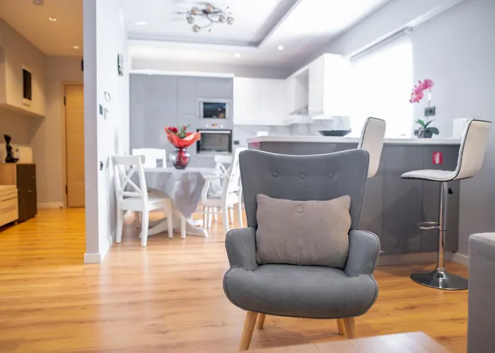 Blue Angel 2 Bedroom With Sea View Apartmán *