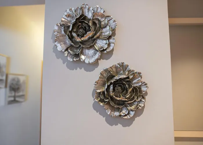 Blue Angel 2 Bedroom With Sea View *