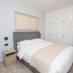 Blue Angel 2 Bedroom With Sea View *