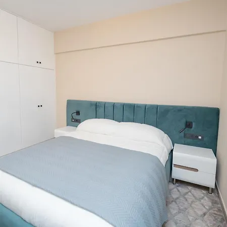Blue Angel 2 Bedroom With Sea View Lägenhet