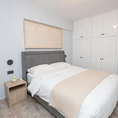 Blue Angel 2 Bedroom With Sea View *