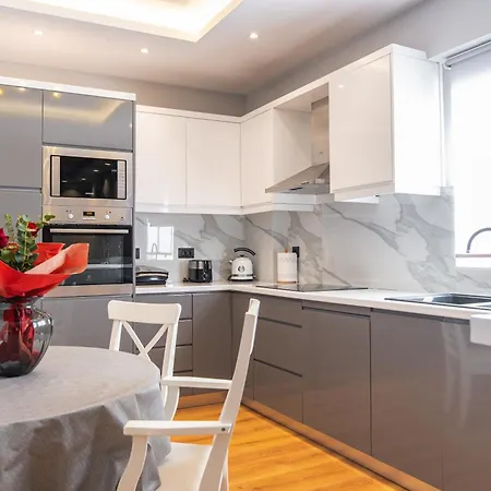 Appartement Blue Angel 2 Bedroom With Sea View *