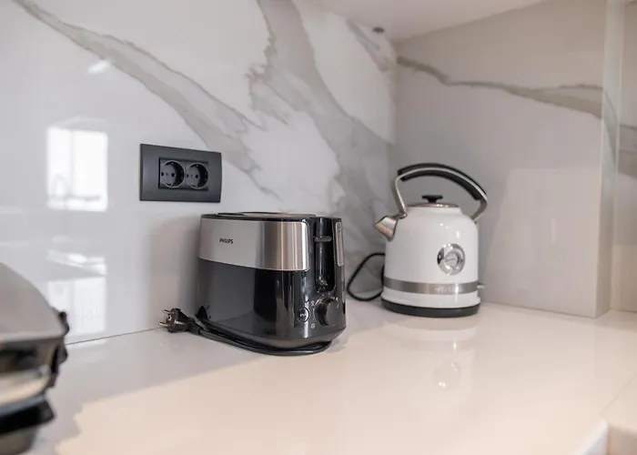 Blue Angel 2 Bedroom With Sea View *